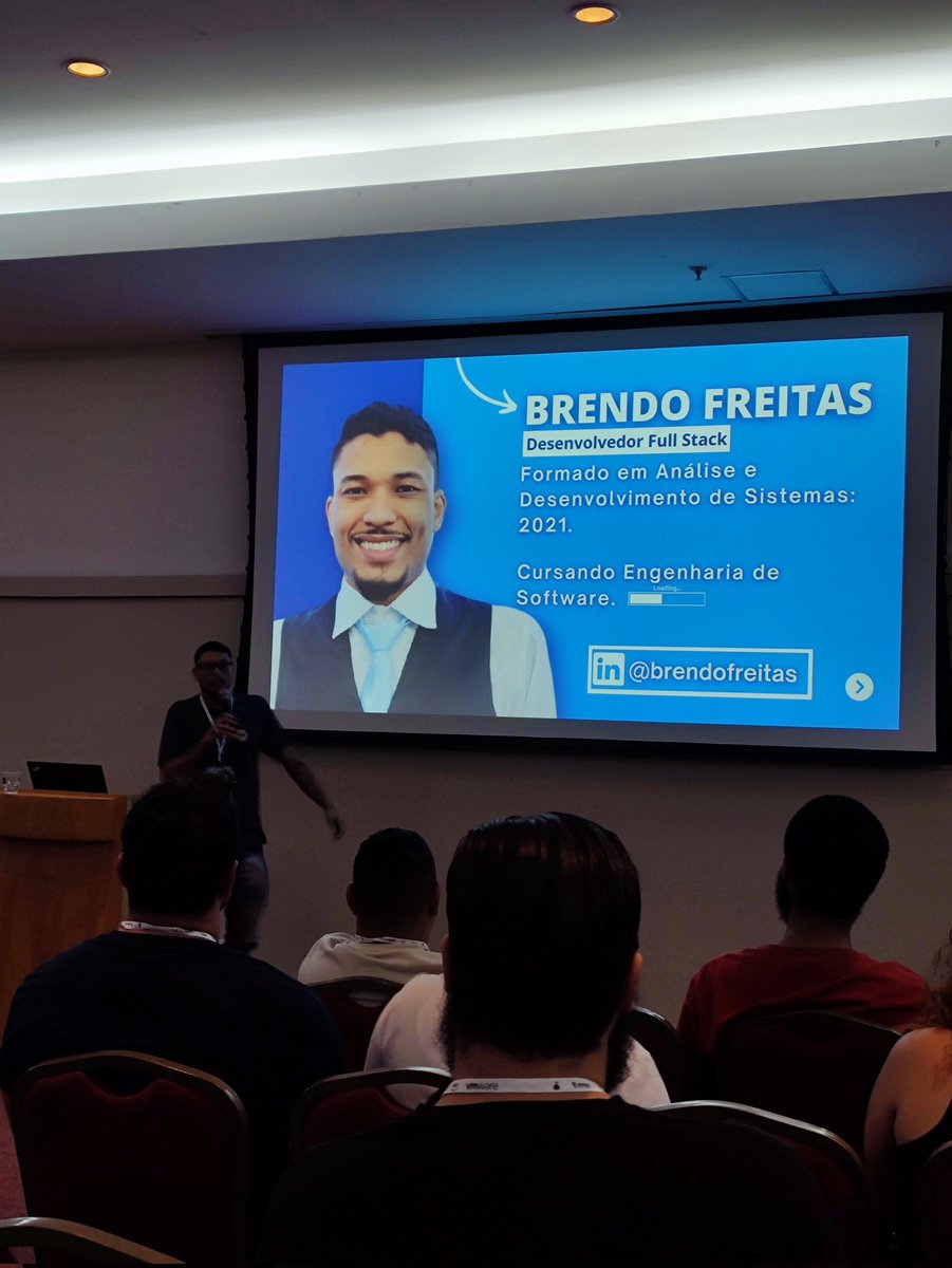 ovargasdaniel's tweet image. @_brendinho1 apresentando o docker para a galera ! 
@devopsdayrio 
#devopsdayrj2023