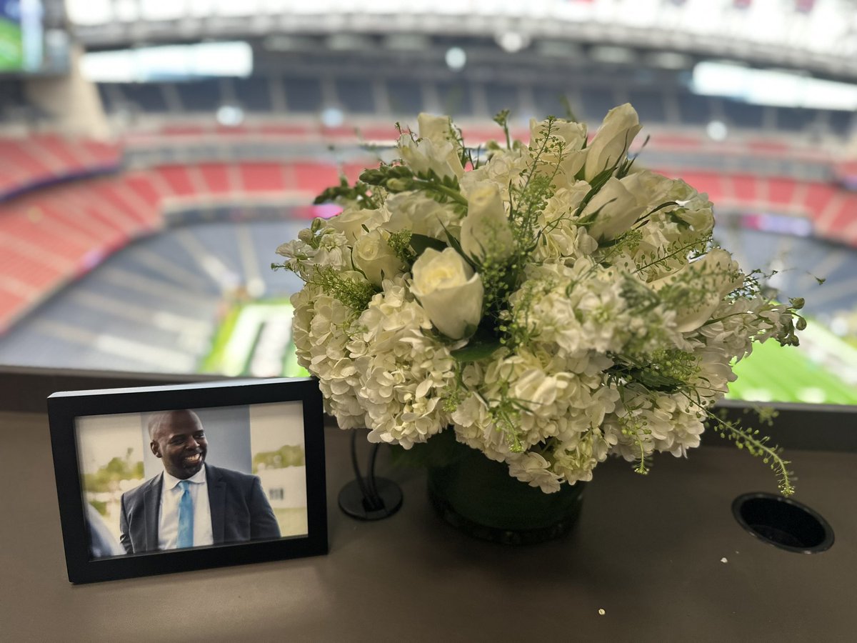 schadjoe's tweet photo. The Houston Texans honor the legacy of Jason Jenkins with a reserved seat today. https://t.co/x9tIy0dckY
