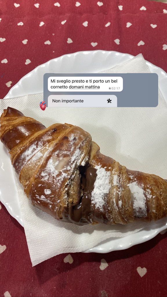 AntezzaF's tweet image. trovate un uomo che fa ciò che dice e non il contrario🫀