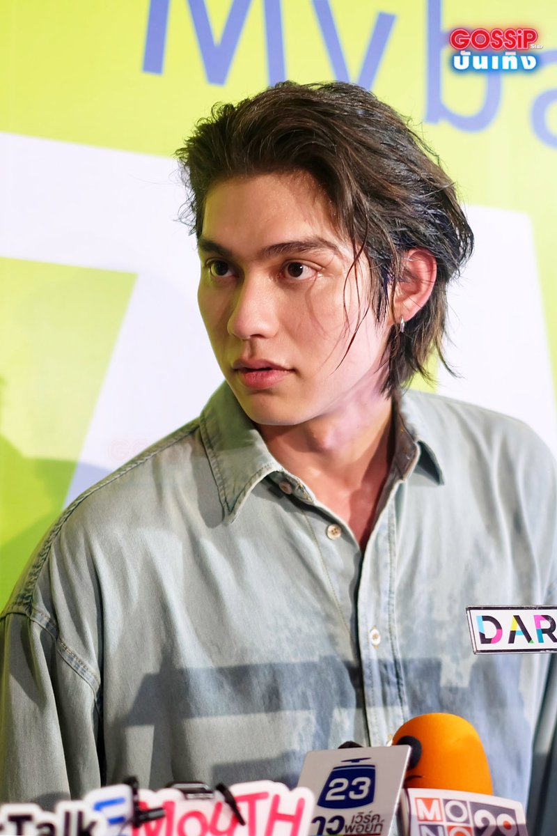 Gossipstar_News's tweet photo. #ไบร์ทวชิรวิชญ์ ไม่ต่อสัญญา #GMMTV ขอใช้ชีวิตใหม่ เปิดบริษัทเอง ขอบคุณตลอดเวลา 5 ปี ที่ทำให้มีไบร์ทในวันนี้

สัมพันธ์ ผจก. ไบร์ทยืนยันไม่ได้เป็นอย่างที่หลายคนเข้าใจ ตนเป็นคนที่ไม่เว้นระยะห่างกับทีมงานที่ทำงานด้วย ทุกคนเป็นเพื่อนเป็นครอบครัว 

#bbrightvc 
#ข่าวบันเทิง
#Gossipstar https://t.co/rbAGjhQCWd
