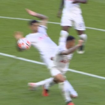 adam kimseye penaltı vermemeye yemin etmiş