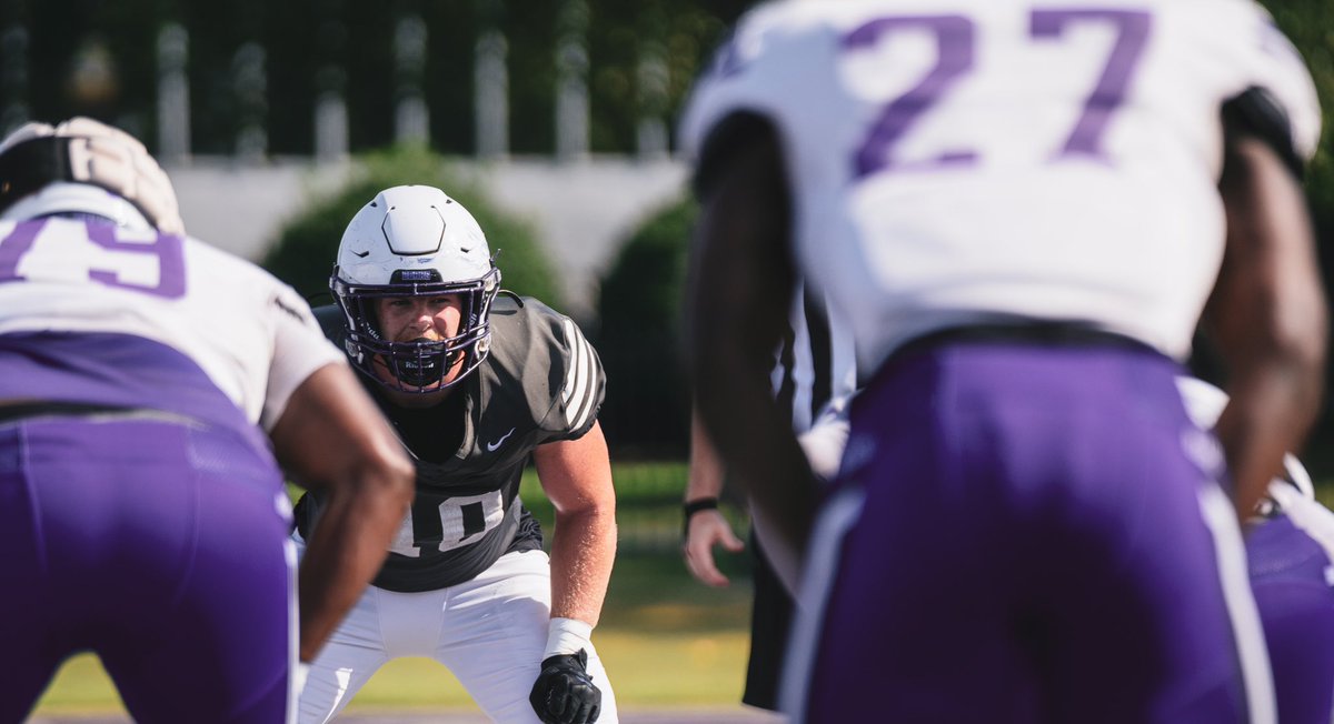 𝗨𝗖𝗔 𝗕𝗘𝗔𝗥𝗦 𝗙𝗢𝗢𝗧𝗕𝗔𝗟𝗟 tweet media