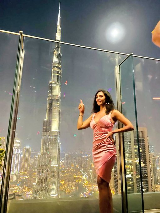 New Year in Dubai?  Yes!!!  I want this, make it happen for me!! I am ready to receive contributions<a href="/tag/femdom"class="tags"><span>#femdom</span></a><a href="/tag/dubai"class="tags"><span>#dubai</span></a><a href="/tag/findom"class="tags"><span>#findom</span></a><a href="/tag/financialdomination"class="tags"><span>#financialdomination</span></a>