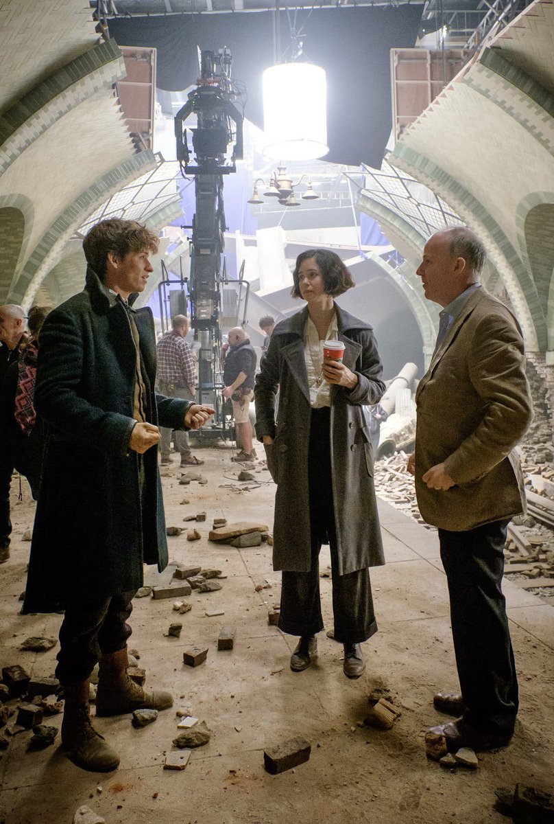 #EddieRedmayne listens intently to director #DavidYates on set of each of the #FantasticBeasts films.
“We got Eddie, he was our anchor and I knew once we’d got him, we had to build the world around him.” - David Yates, 2015.