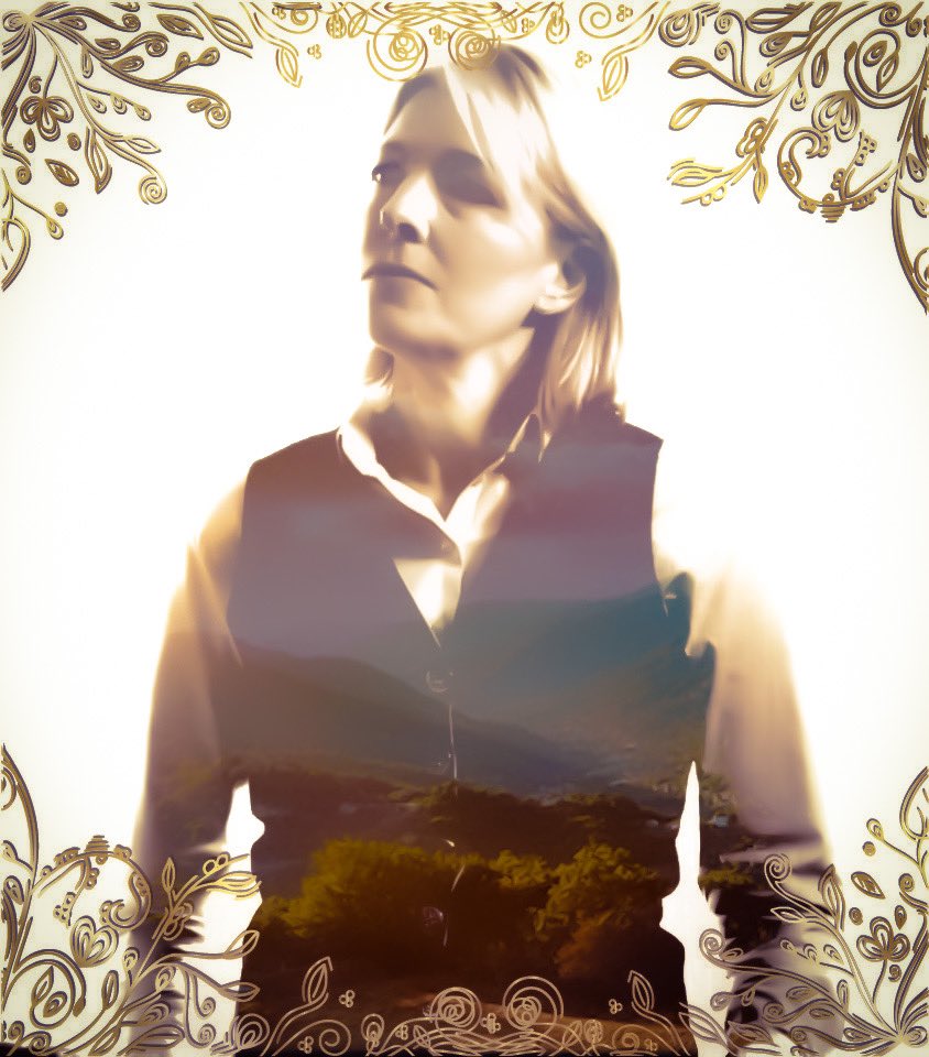 KateStewart65's tweet photo. Oki here comes the next. Funny note: Little Jemma is sitting right next to me while I post these pictures of the woman I named her after. ❤️❤️❤️
#jemmaredgrave #CreateWithHeart #Creative #inspiration #stewartwolf💙 https://t.co/5KhD3h7c5n