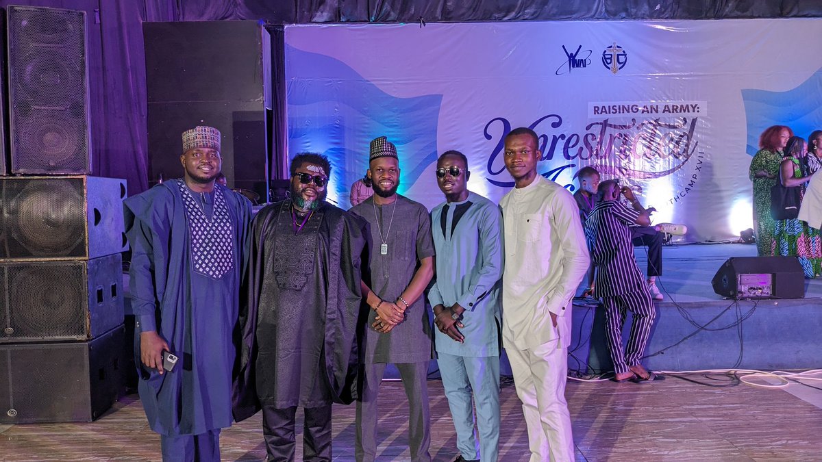 Dee_Raptor's tweet photo. My favorite #bcxvii photo
@minkir116 @Sir_Dongizle @aiken_voka @oshey_mahn
@BCHypeTeam https://t.co/oRMnbMeAWq