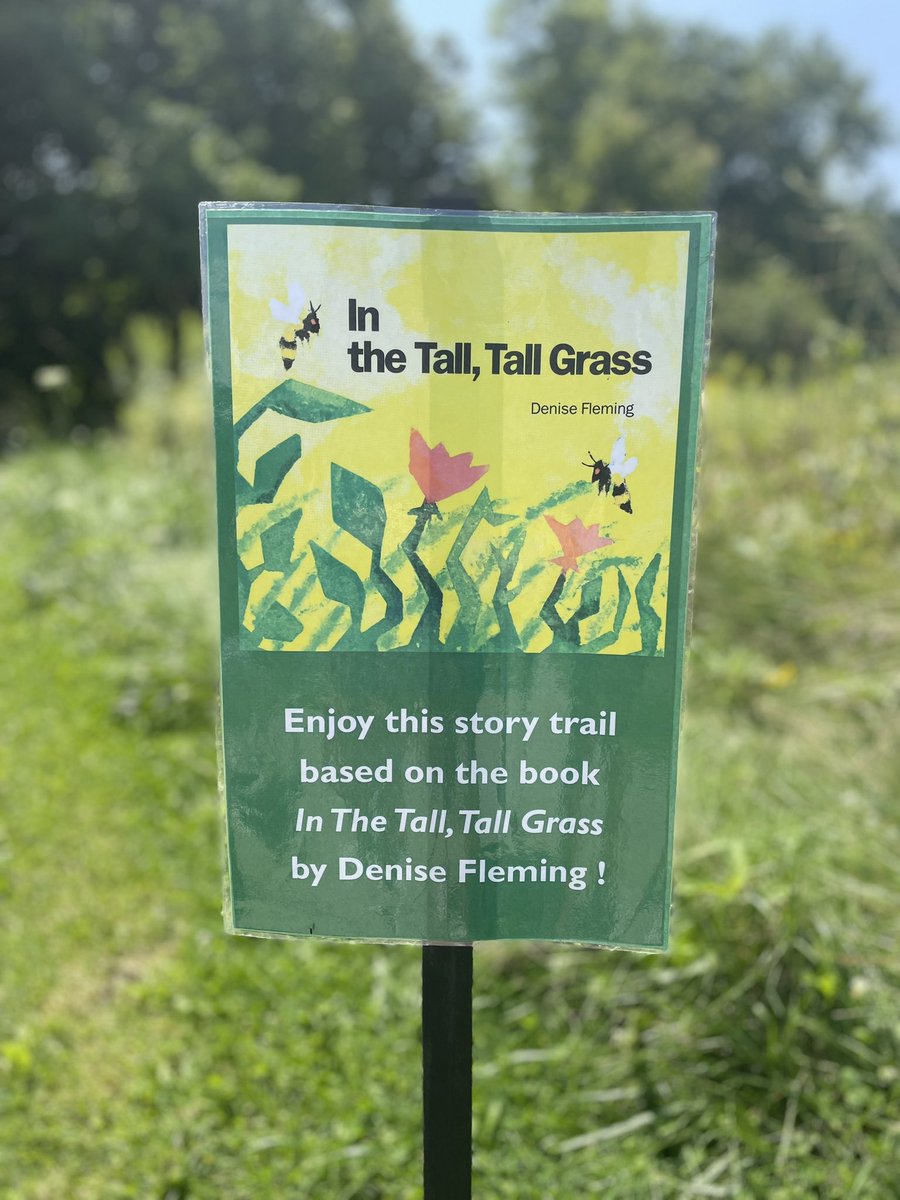 DodgeLibrary's tweet photo. What a great day to enjoy a walk and a story at our very own Liberty Park. Your furry friends would like it too. https://t.co/ueh8TOIbib