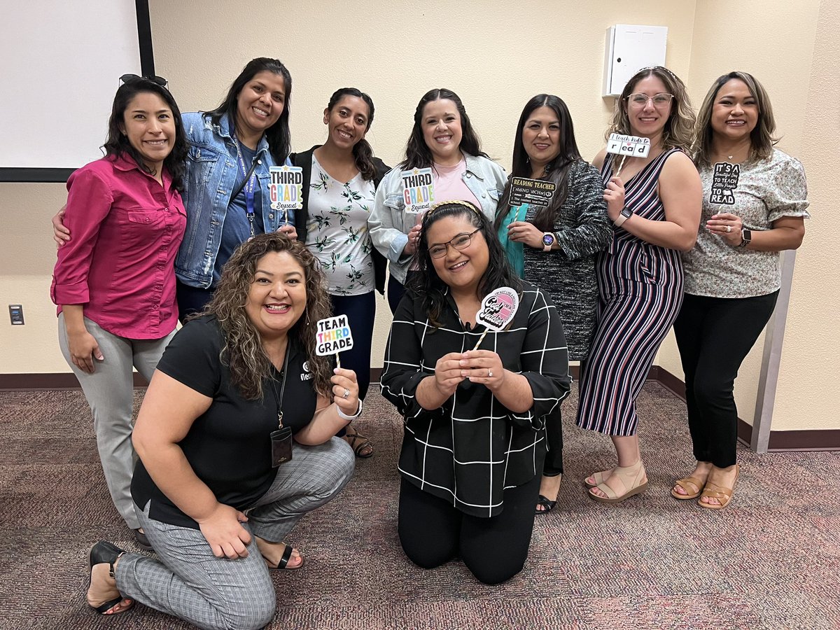 Patricia Camarillo (@pcamarillo_phe) on Twitter photo Third Grade getting some HMH Foundational skills with only the best π<a href="/ms_mena7/">SMENA_LC</a> <a href="/A_Jessiman_CI/">Areli Meza-Jessiman</a> <a href="/PurpleHeart_ES/">Gloria Aguirre</a> #TeamSISD Third Grade getting some HMH Foundational skills with only the best π<a href="/ms_mena7/">SMENA_LC</a> <a href="/A_Jessiman_CI/">Areli Meza-Jessiman</a> <a href="/PurpleHeart_ES/">Gloria Aguirre</a> #TeamSISD