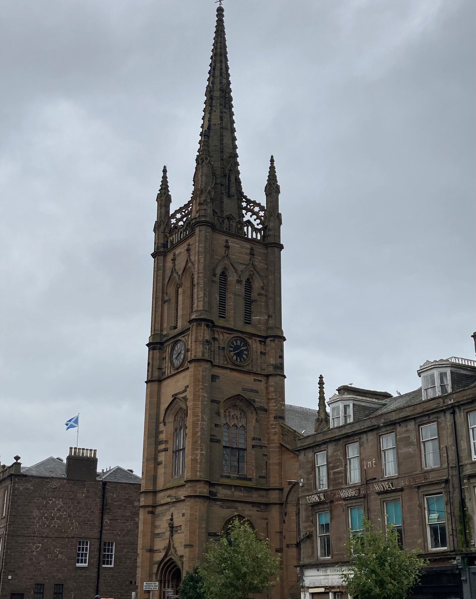 Janet_Lyn's tweet image. Montrose Old &amp;amp; St. Andrew's Church
#Montrose #Scotland 🏴󠁧󠁢󠁳󠁣󠁴󠁿 

New tower finished in 1834.

#ChurchofScotland