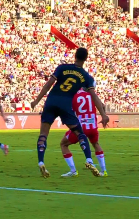 RadioFCB's tweet photo. Mano SI / Mano NO

LIGA PELIGROSAMENTE PREPARADA https://t.co/3ziB0HBQRL