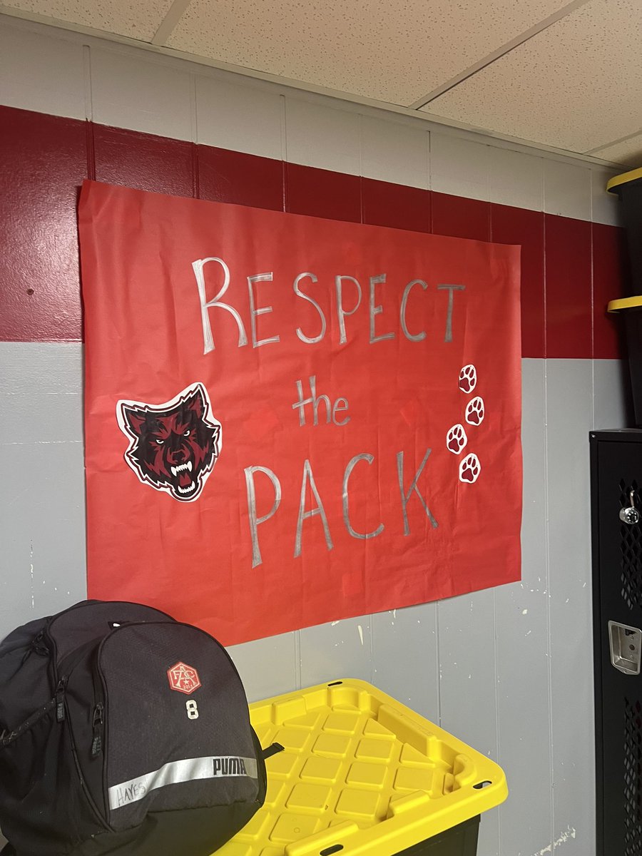 RamayRedWolveFB's tweet photo. We have the best moms!!!!  #Letshunt!!!! @ramaypride1 https://t.co/pDyQulL57F