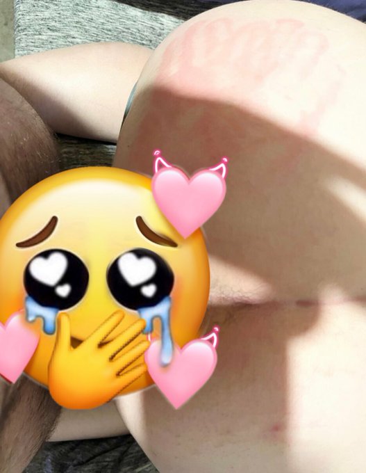 ToxicDestiny666 ($10 OF) - See the full uncensored pic on my OF https://t.co/UtkKpmncfV https://t.co/3HMcc9QOOk