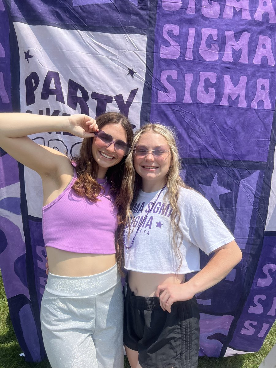 MoStateTriSigma's tweet image. Last day of work week means we are partying like it’s 1898!!🕺🕺