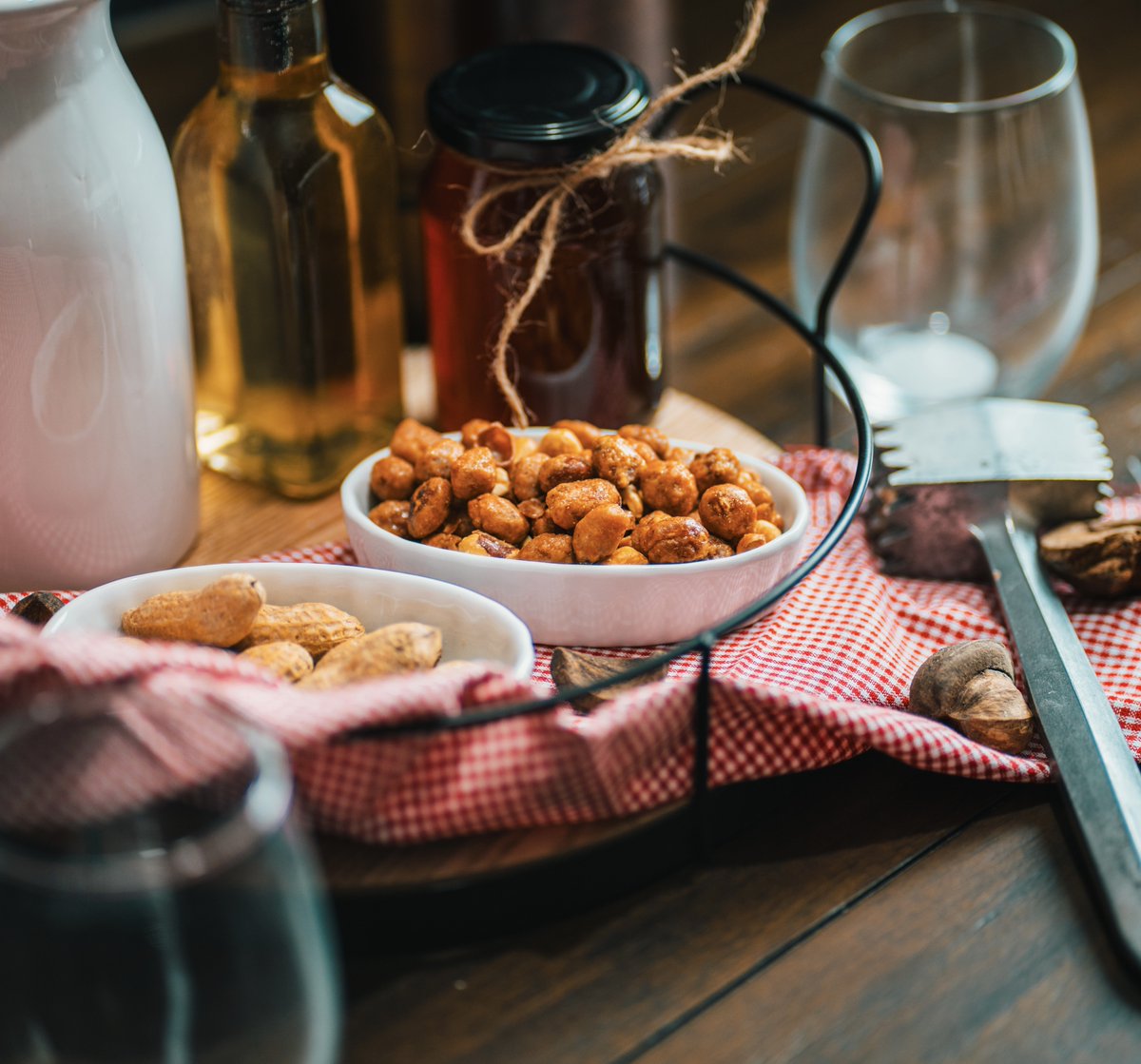 Our roasted peanuts aren't just mouth watering good, they're fun to photograph as well! Grab a can from our website to experience a snack for anytime! 🥜😁

 #roastedpeanuts #tastysnack #grab #experience #snacks #website #nutty #TennesseePeanutCo #southern #inshellpeanuts