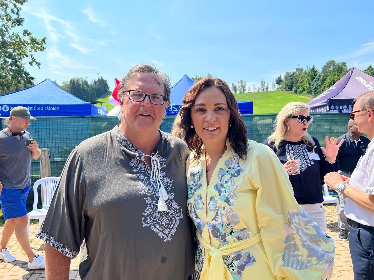 Ukraine Independence Day is August 24th, today I joined @ukrcancongress in standing in solidarity with Ukraine. Their courage in the face of adversity reminds us of the true spirit of independence. Slava Ukraini!