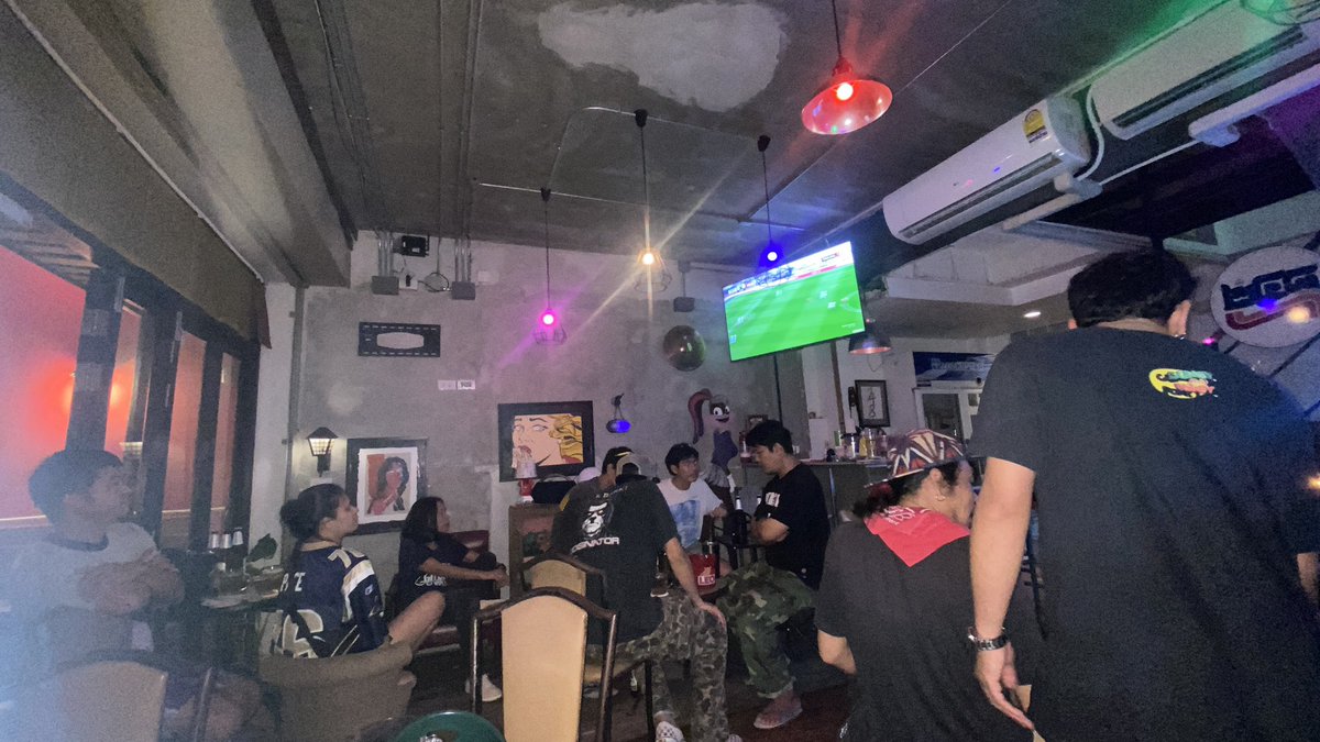 weed420cafe's tweet photo. ดึก ดื่มด่ำ 

#248cnx 
#นัดเจอเชียงใหม่ #สันติธรรม #cnx #บาร์เชียงใหม่ https://t.co/zKEqvyJwX1