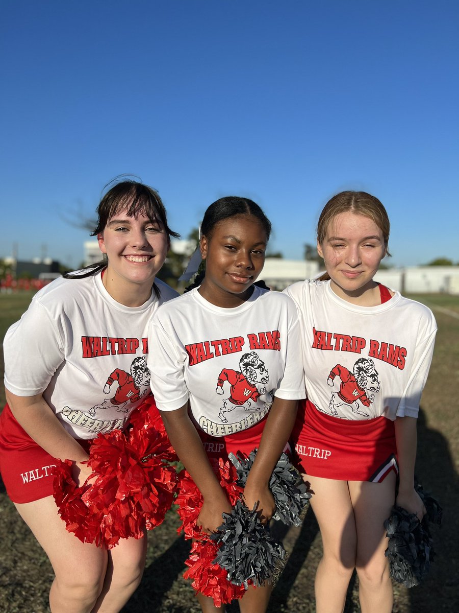 Waltrip Cheerleading tweet media