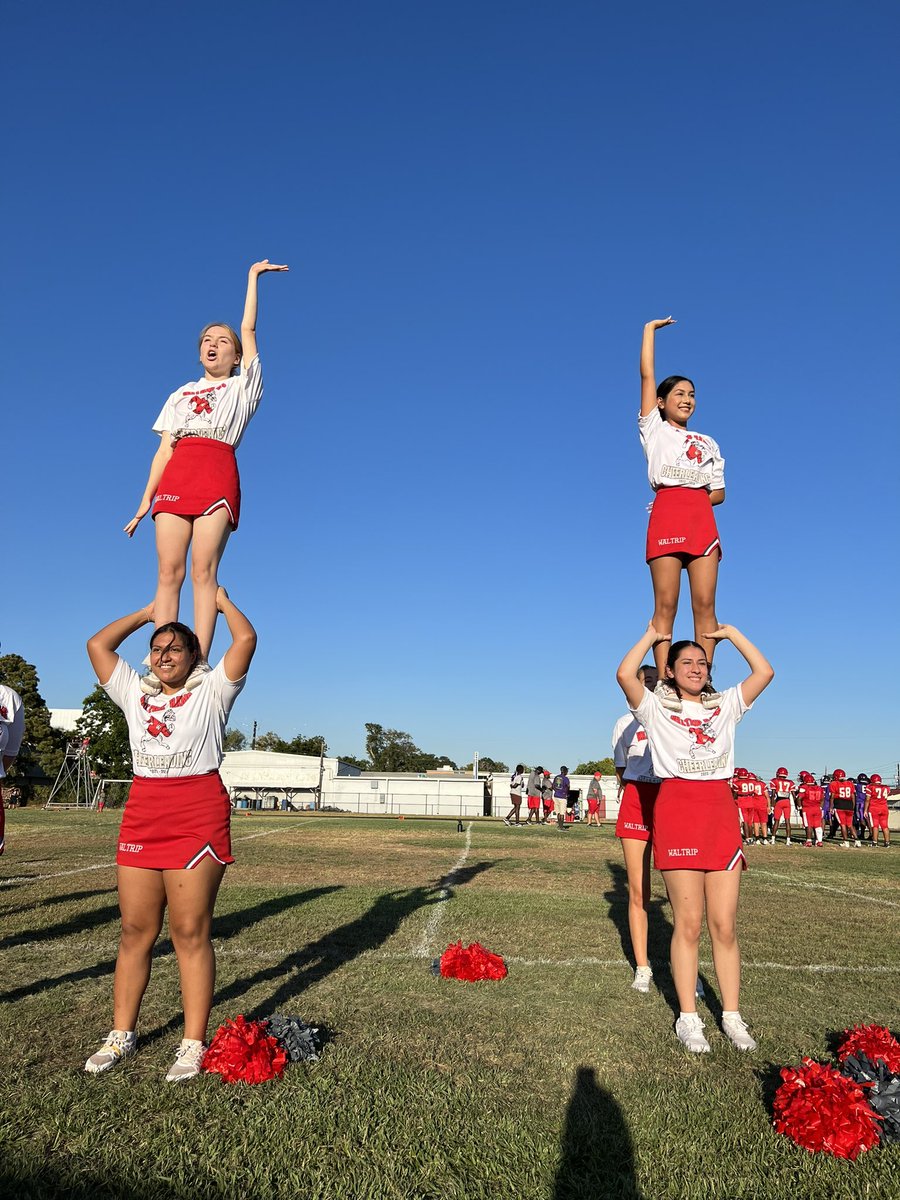 Waltrip Cheerleading tweet media