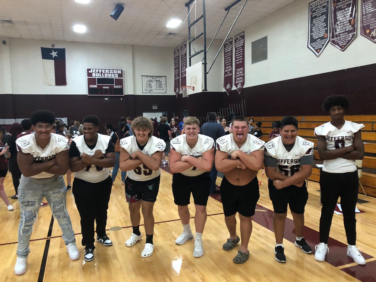 Chris Clark tweet media