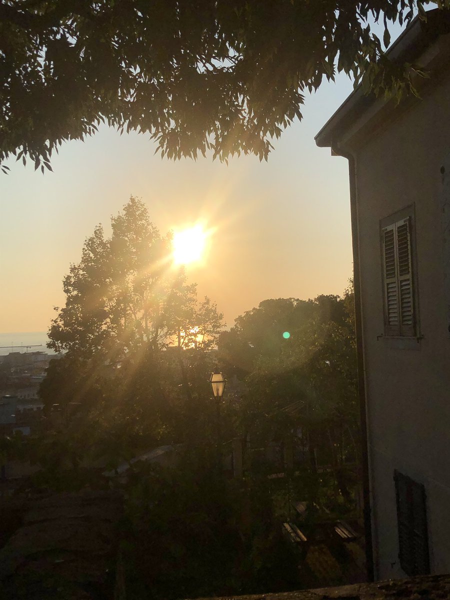 sangermax's tweet photo. Un #birrin al #Barakin #trieste colle di #sangiusto
#CHEERS https://t.co/2EmM4jfd4V