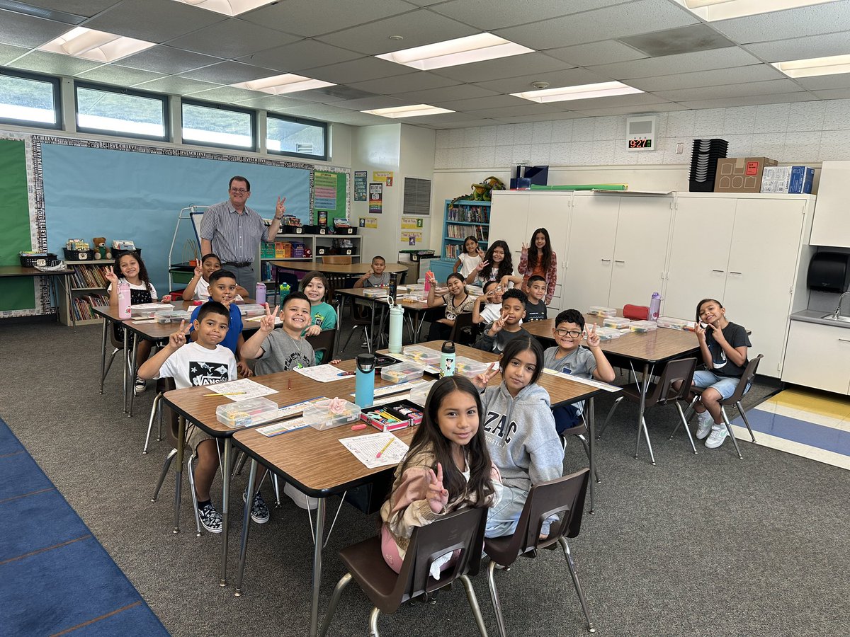 New River Elementary tweet media