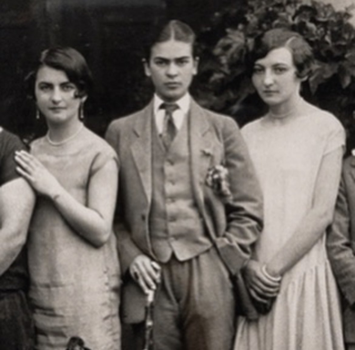 Frida Kahlo takes a family photo, wearing a 3-piece suit and holding a cane, 1924. Nearly 30 years later, in 1953, she writes a letter to Diego Rivera as she awaits surgery to amputate one of her legs. 'I'm writing this letter from a hospital room before I am admitted into the…