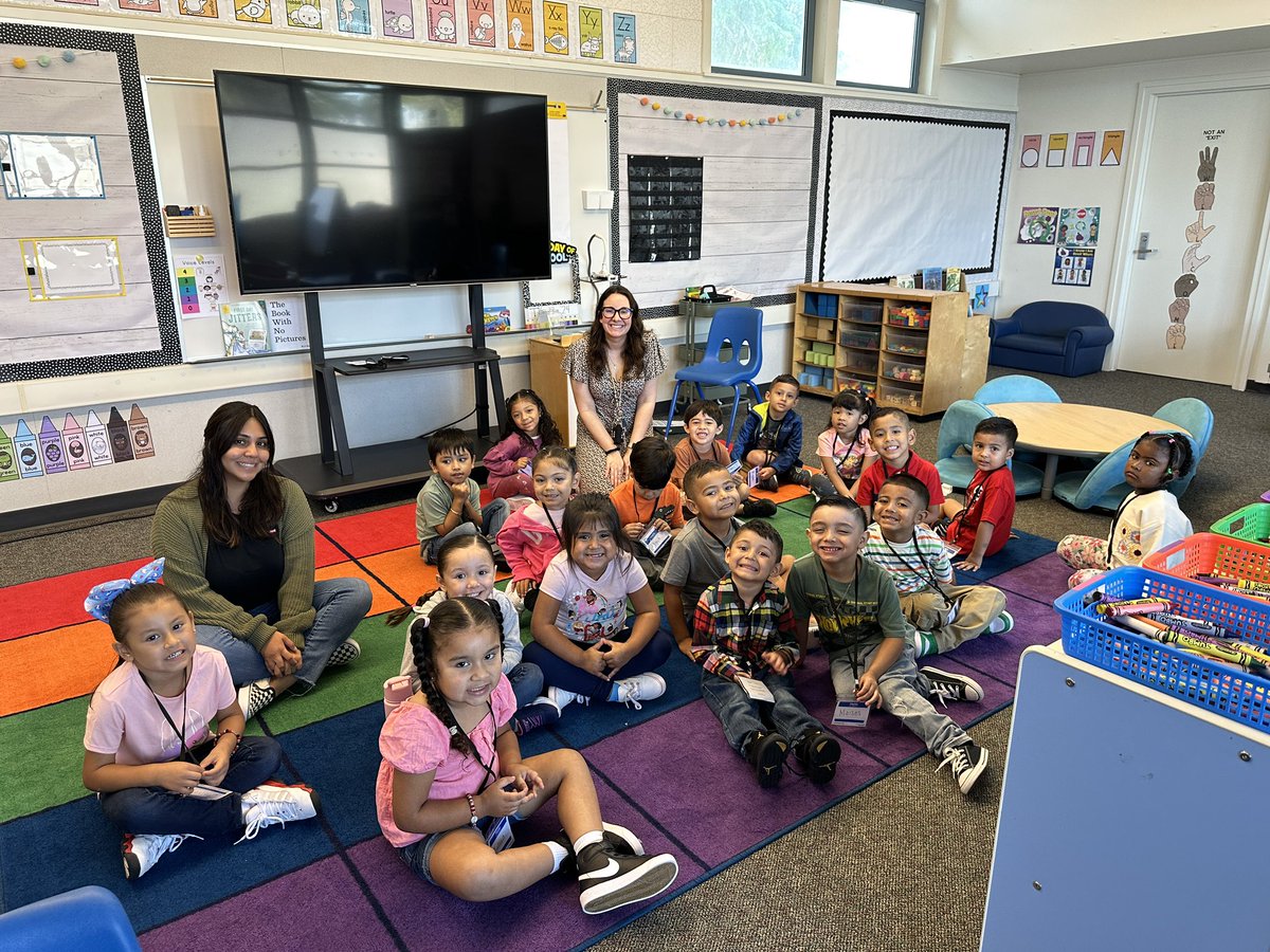 New River Elementary (@newriverknights) on Twitter photo TK first day of school. Going for gold. 🥳 #NRKnightsPride💙💛 <a href="/nlmusd/">Norwalk-La Mirada Unified School District</a> TK first day of school. Going for gold. 🥳 #NRKnightsPride💙💛 <a href="/nlmusd/">Norwalk-La Mirada Unified School District</a>