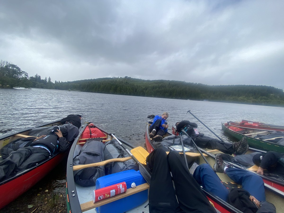 NWC_DofE's tweet photo. Gold assessed day 1 on our way from Fort William to Inverness
@SmidgeForecast
#windonourside
#justkeeprowing
#wildcamplochoich
#lovelylandscapes https://t.co/tdOXakXDmr