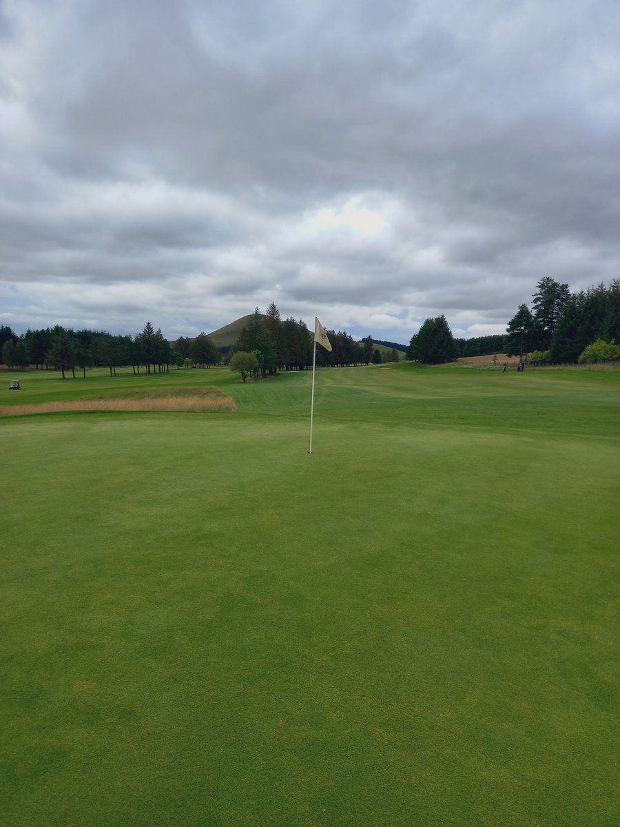 stufergusonmg's tweet photo. Quick Knock around The Moor. Lads have the course in great condition!! #GoAgronomyTeam #MoorChat One More Sleep to Finals Day ….#Gowfx3 https://t.co/HtnHoLv4pJ