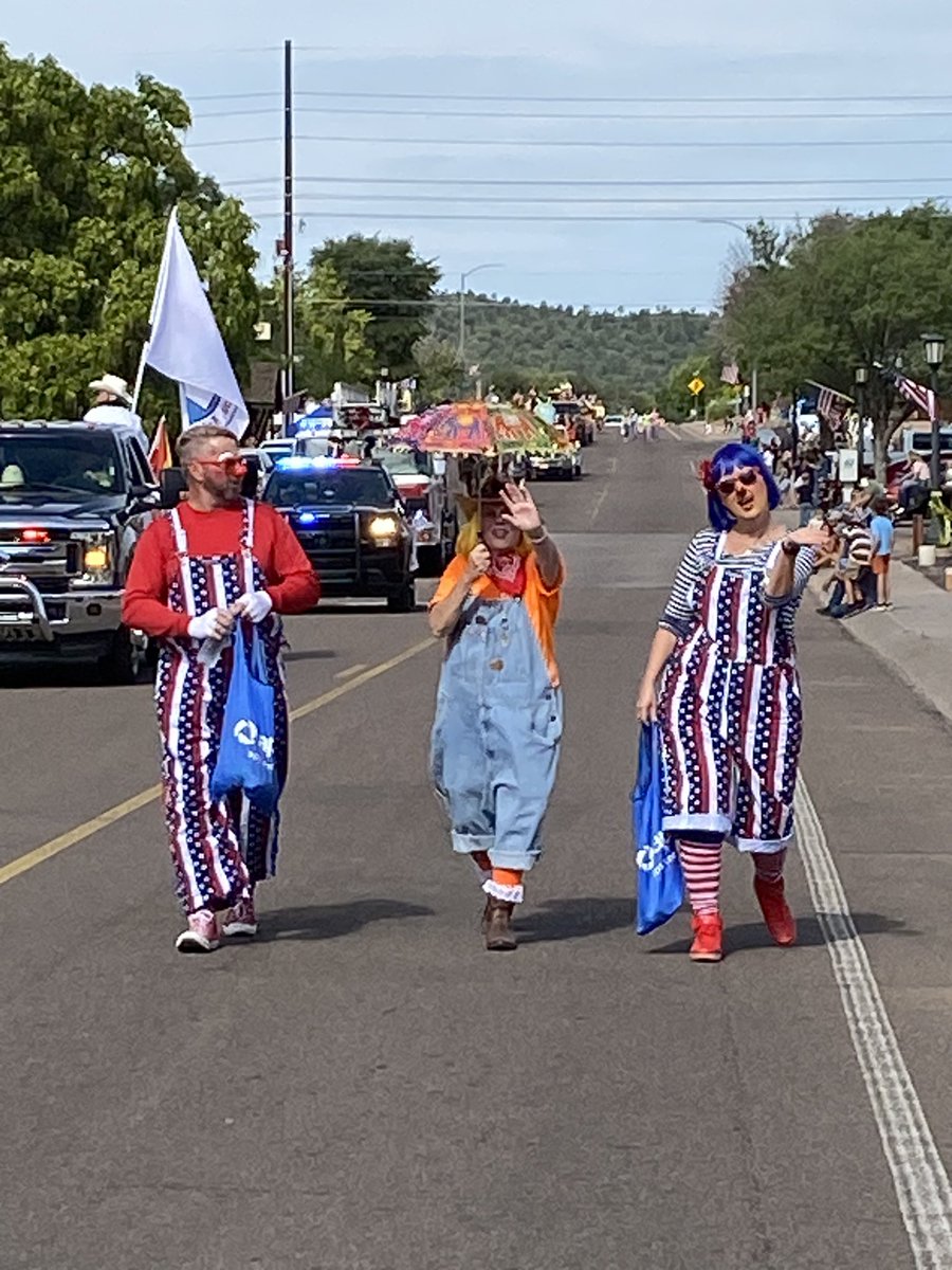 Janet Dean tweet media