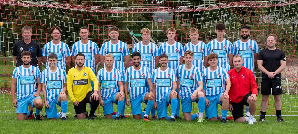 Finch_FC1's tweet photo. The boys today with our new away kit and training gear sponsors, thank you for your contribution as always 🙌🔴⚫️ https://t.co/t0dh3ophOU