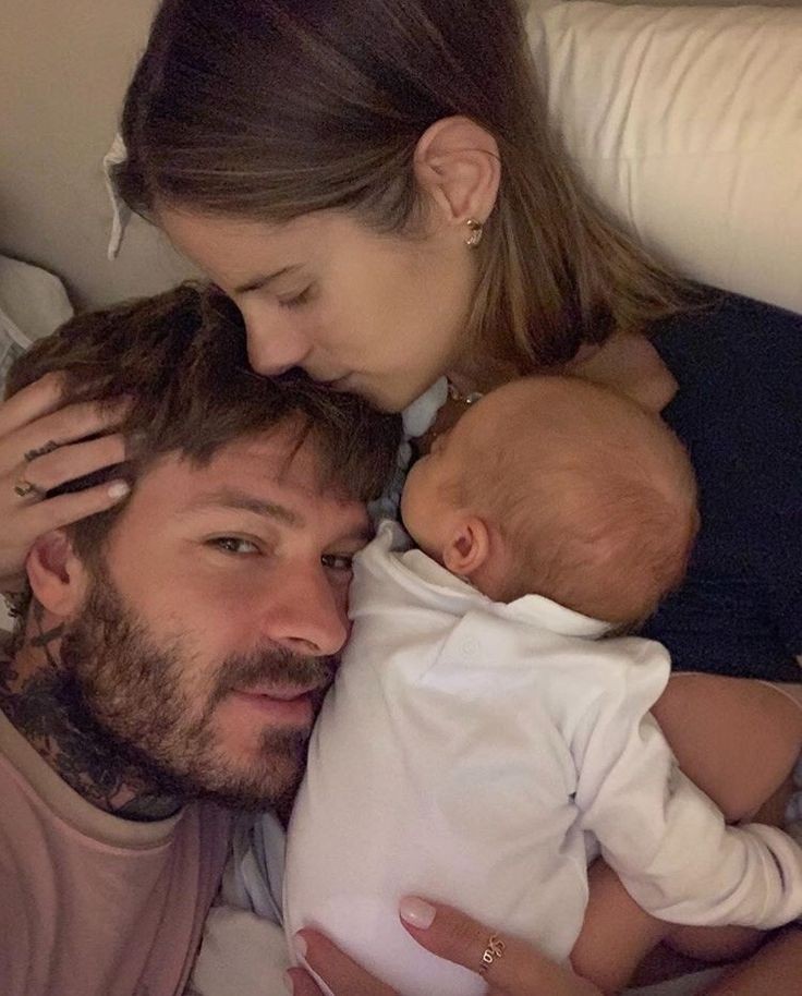 𝑂𝑛𝑒 𝑑𝑎𝑦 ❤️