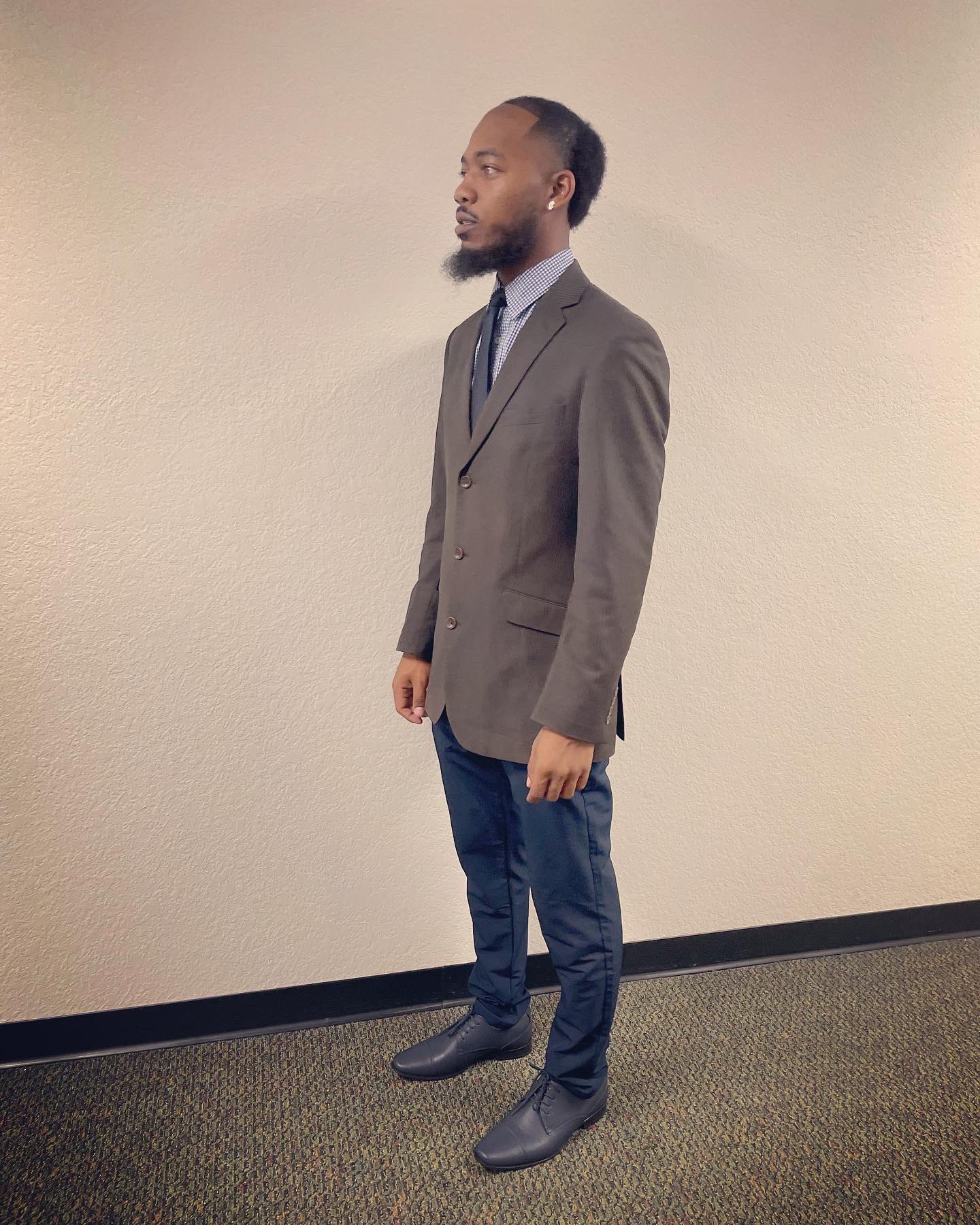 2 pic. Graduation day🎓💙🙏🏾 #khthaartist #graduation2023 https://t.co/Z5NGH2ecpi