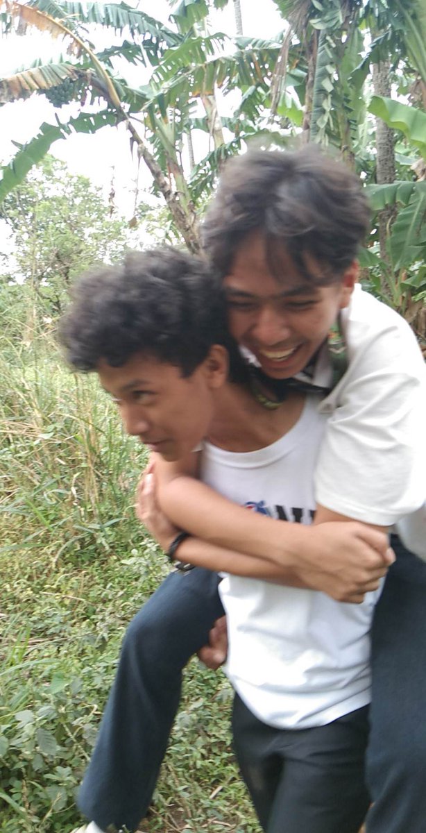 JeioEio's tweet photo. currently missing these smiles we had when we're together. https://t.co/TGy6SGoAOP