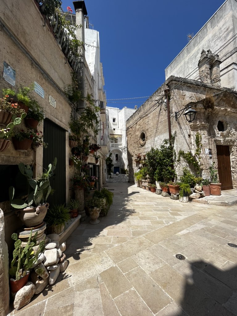 BeitaBD's tweet photo. La puglia. https://t.co/XWPGIGKVie