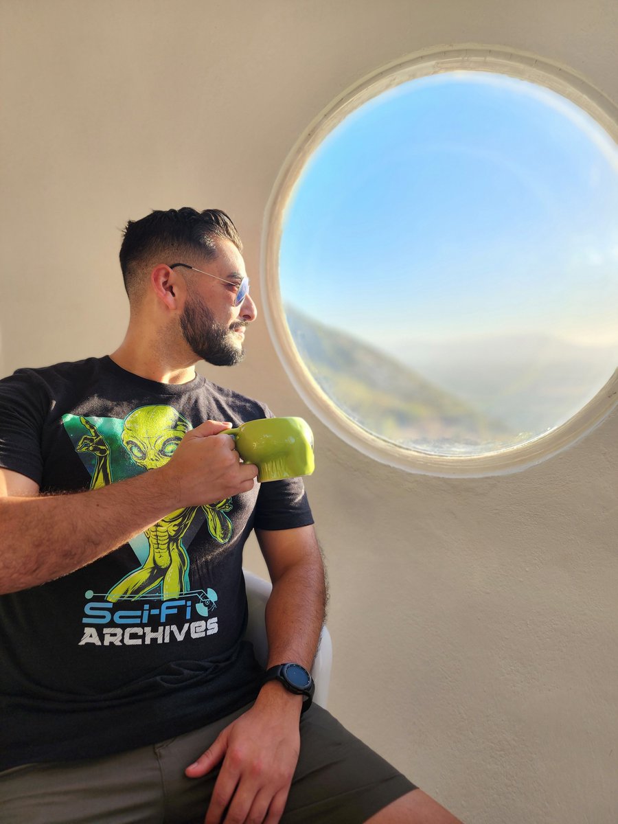 Sci_FiArchives's tweet photo. Mens Cosmic Encounter 👽 #Alien #PopArt Sci-Fi T-Shirt Premium Top - Perfect Gift for UFO Geeks/ #SciFi Enthusiasts/Fan Merch - https://t.co/eQpt34ZjMP https://t.co/fMj7ZnYe6C