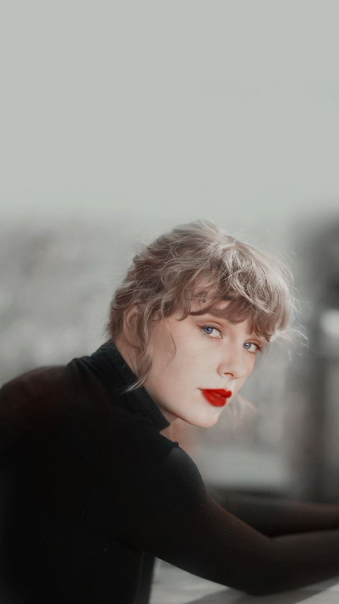 “La canción My Tears Ricochet es una canción sobre cómo alguien puede ser tu mejor amigo, tu compañero y la persona en tu vida en la que más confías, para luego irse y convertirse en tu peor enemigo, que sabe como herirte porque alguna vez le confiaste todo”
— Taylor Swift