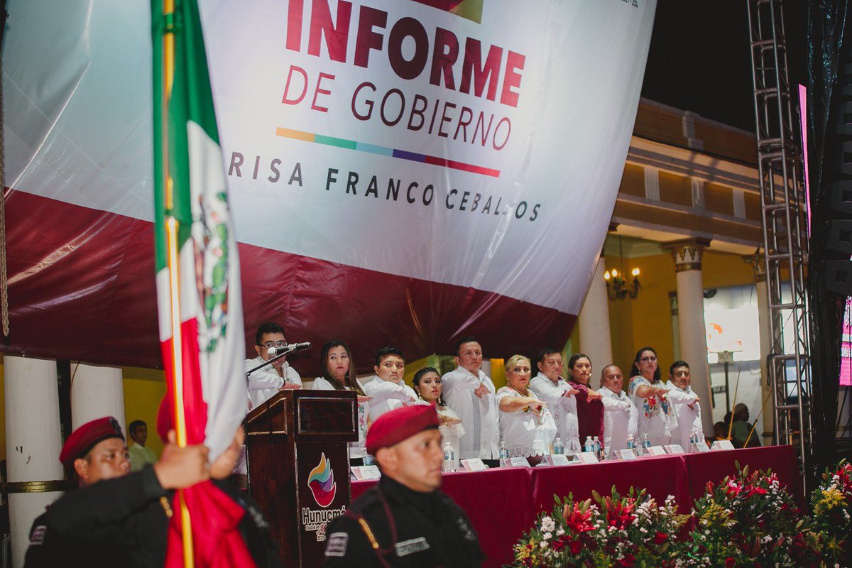 AytoHunucma's tweet photo. Con una Sesión Solemne de Cabildo , nuestra alcaldesa @MarisaFrancoC acompañada de las y los regidores , directores de los diferentes departamentos , invitados especiales , presidentes municipales y los habitantes de nuestra ciudad , rindió su Segundo Informe de Gobierno ,.. https://t.co/H6zMuO2cDp