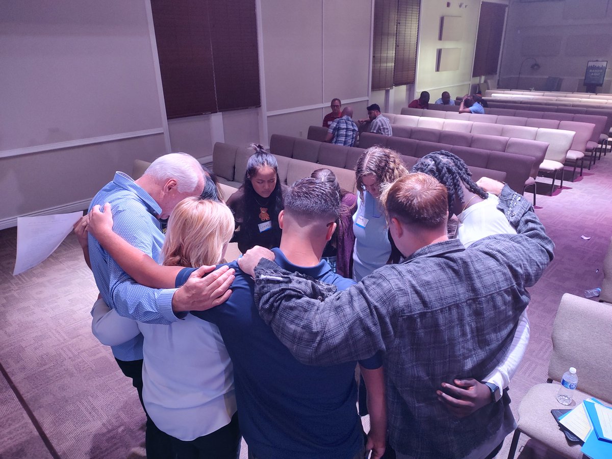 markwarnock's tweet photo. Churches in Palm Beach County are thinking multiplication. Proud of these pastors bringing teams of leaders to dream about leveling up their Kingdom impact. 
@sendnetwork
 @FloridaBaptists https://t.co/0u2H1dWREv