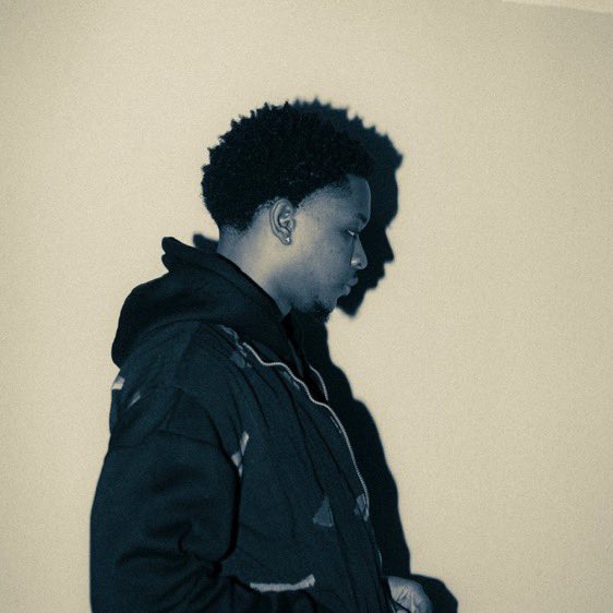 hyperactive_gh's tweet photo. NEW MUSIC 🎶: @almightyLeelo announces that ‘FREESTYLE 4’ will be available for streaming in a week! 🔥

#hyperActiveGh #NewMusicDiscovery #hAEntertainment https://t.co/O59UVNvntm