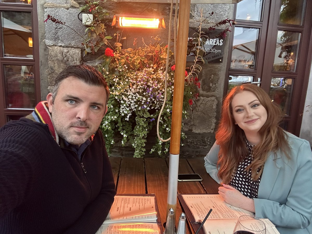 tricky308's tweet photo. Dinner and drinks with this knob https://t.co/SSNdTColxQ