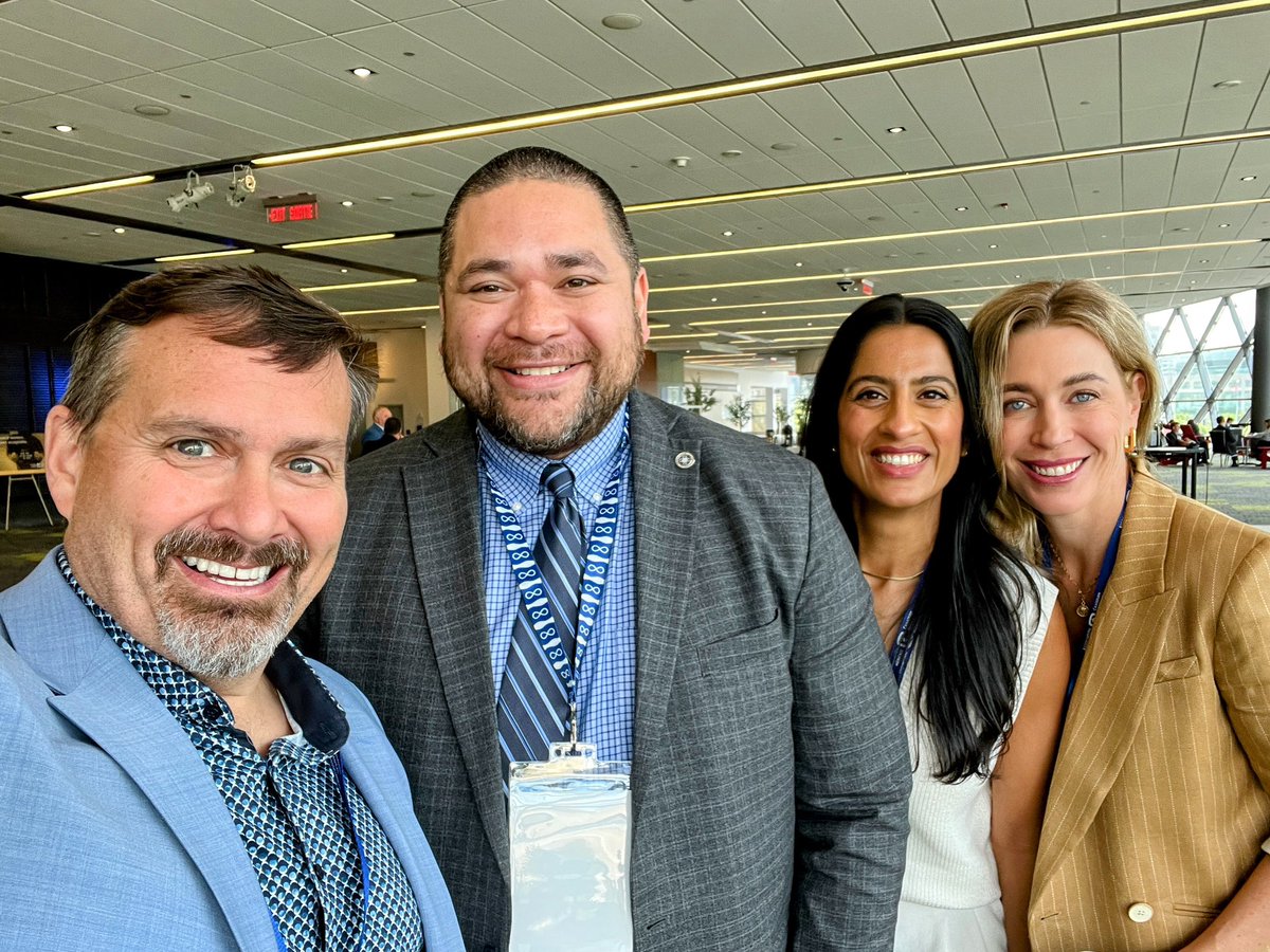 Connected w some amazing HC leaders at the CMA Health Summit.   

 #CMAHealthSummit
