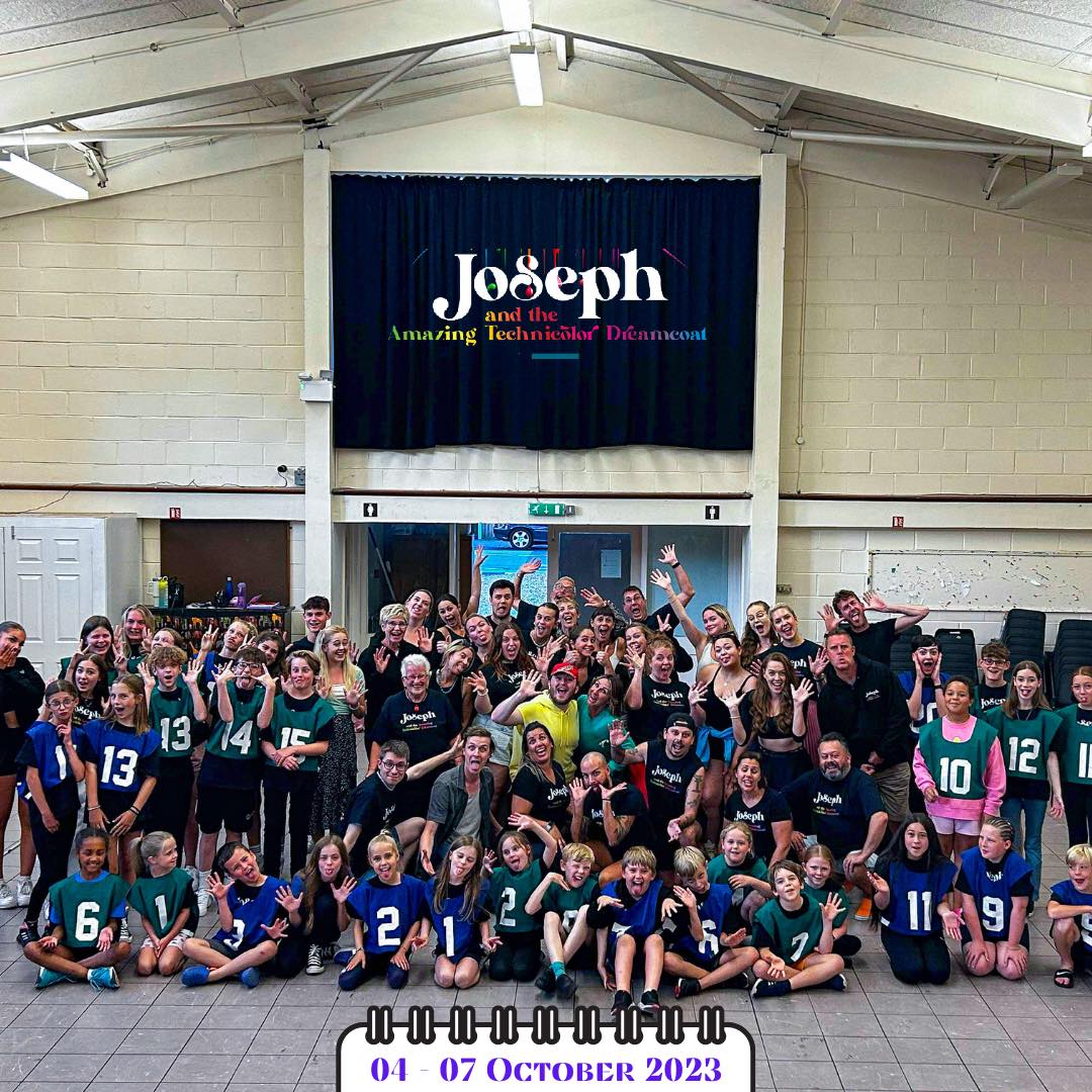 Happy World Photography Day 📸 
From the cast of Joseph and the Amazing Technicolor Dreamcoat 🌈 

🗓️ 04 -07 October 2023 
📍 The Pavilion Theatre, Bournemouth 

bournemouthpavilion.co.uk/events/bbloc-j…

#macmillancaringlocally #bbloc #josephandtheamazingtechnicolordreamcoat