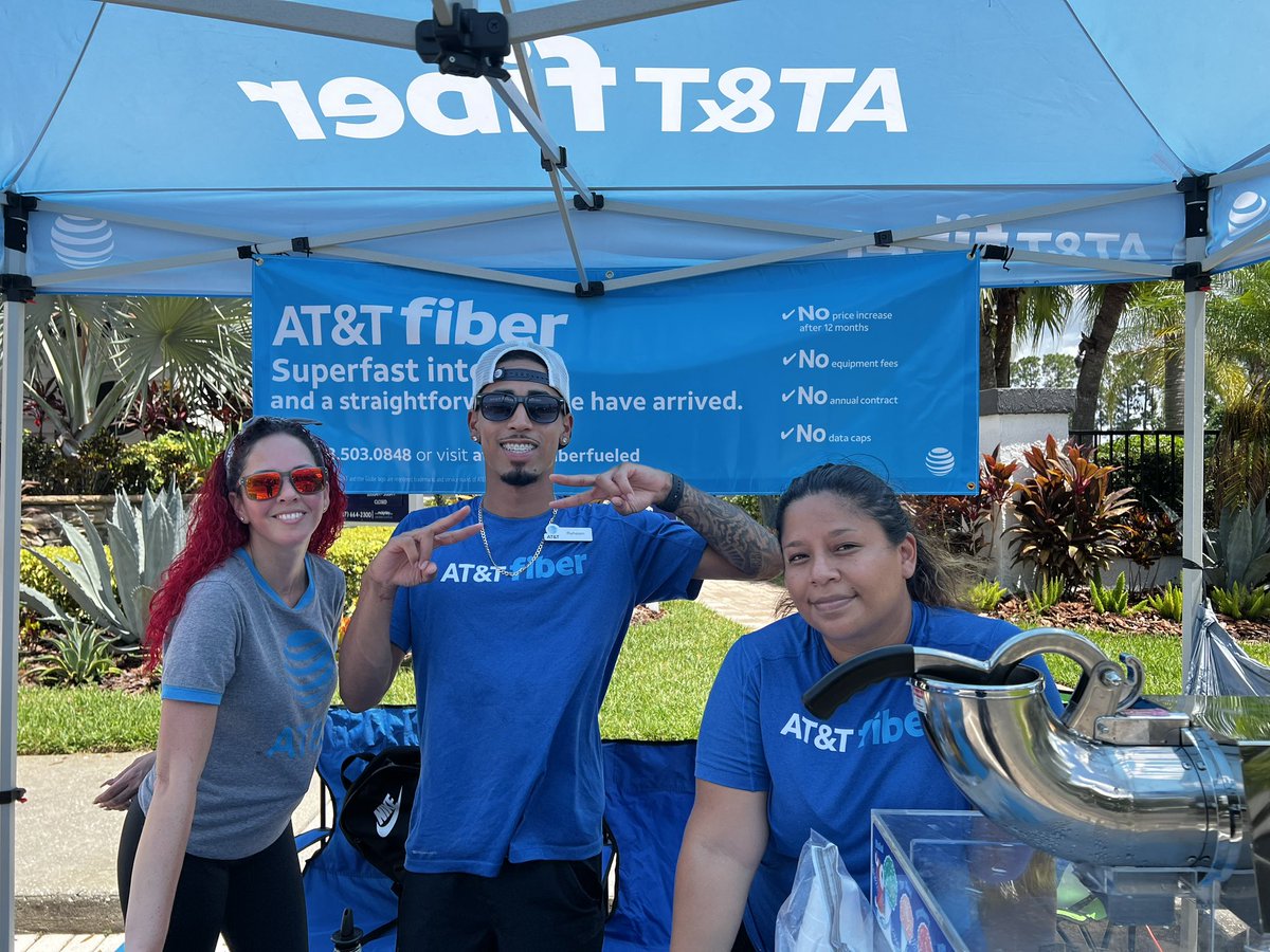 Never too Hot🥵 for us to be delivering our amazing FIBER 🤩 SPEEDS‼️‼️<a href="/jrluna11/">JR Luna</a> <a href="/NiswanderAaron/">@NiswanderAaron</a> <a href="/One_FLA/">OneFLA</a> <a href="/FelipeT313/">Felipe T</a>