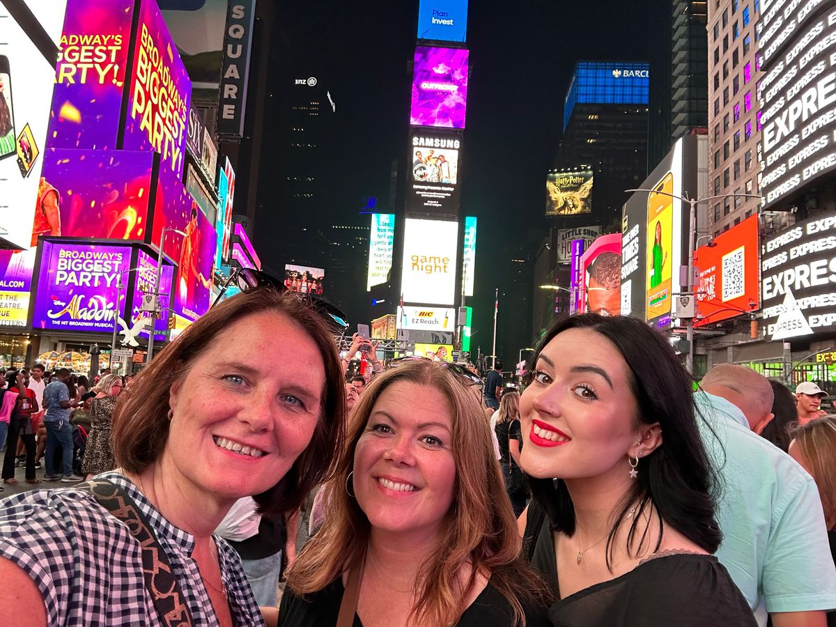 Dubbs4711's tweet photo. NYC baby 💕 https://t.co/FCO5PAXurR