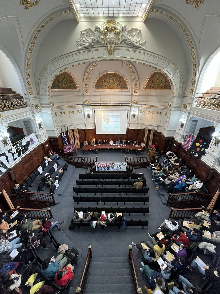 Federico Barreto (@federicobarreto) on Twitter photo Hoy se reinstala la Convención de la <a href="/asceepfeuu/">FEUU - URUGUAY</a> y en la nueva y vieja guardia es todo felicidad ❤️💙 Hoy se reinstala la Convención de la <a href="/asceepfeuu/">FEUU - URUGUAY</a> y en la nueva y vieja guardia es todo felicidad ❤️💙