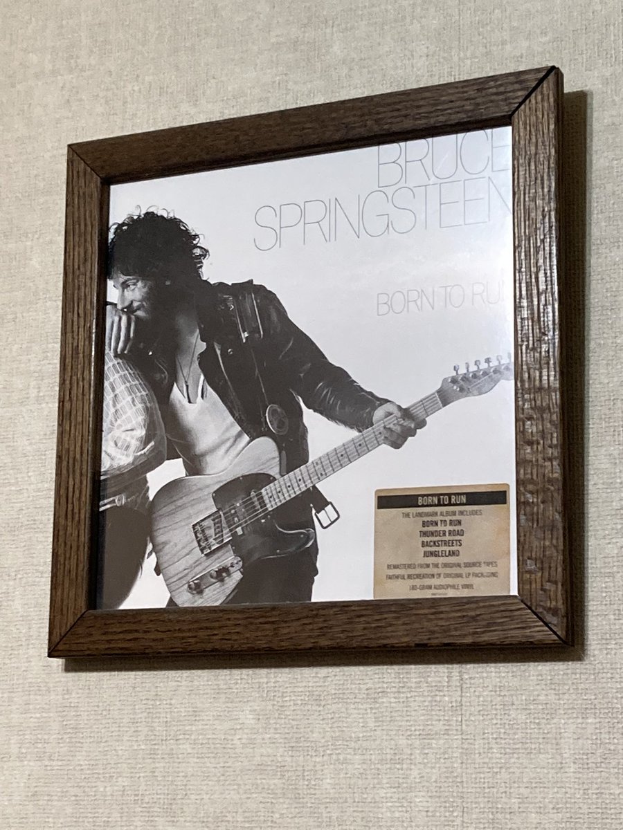 Rock72346565's tweet photo. 僕の人生には音楽が必要
#InMyRoom
#DiveIntoMusic https://t.co/IN4iY7oBJ2