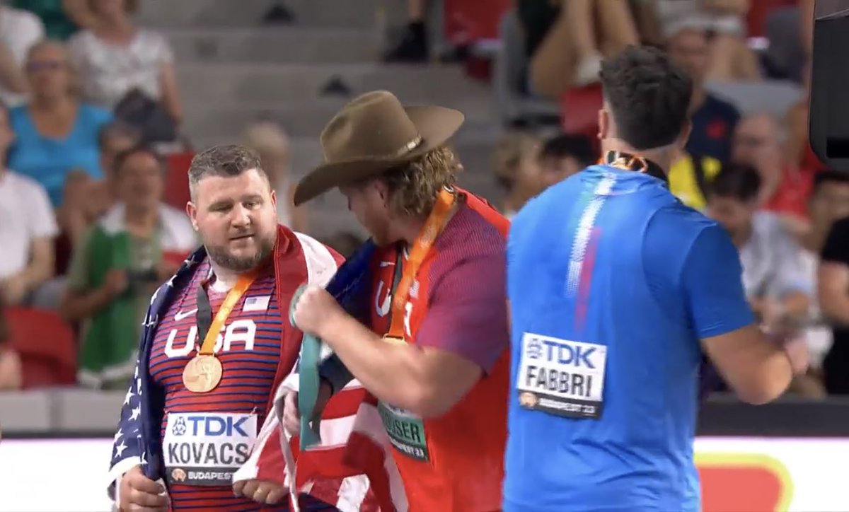 Unbelievable men’s Shot Put competition in Budapest 🇭🇺

One for the books…