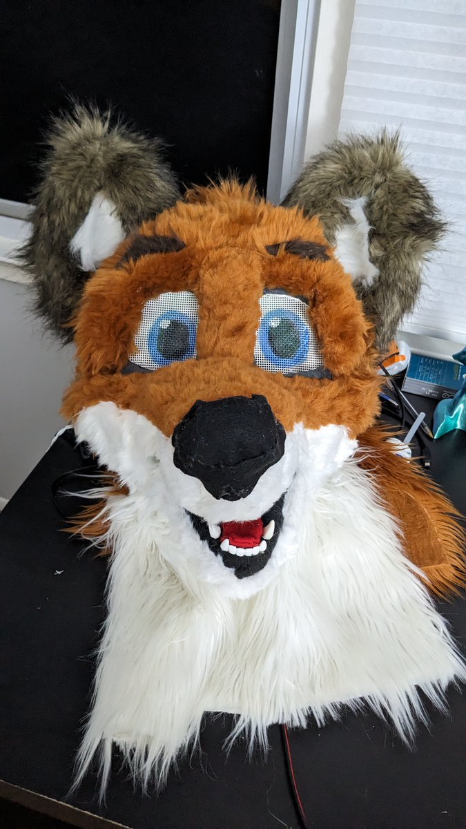 New fursuit eye cartridge! Better visibility and doesn't have the 'runny mascara' look the old one had