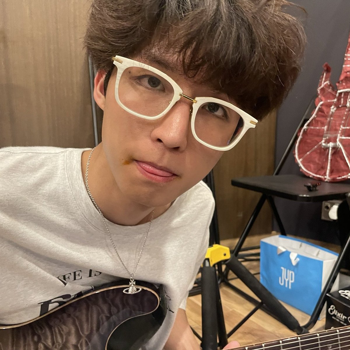 junhanasbunnies's tweet photo. https://t.co/jVc4BTpCHb